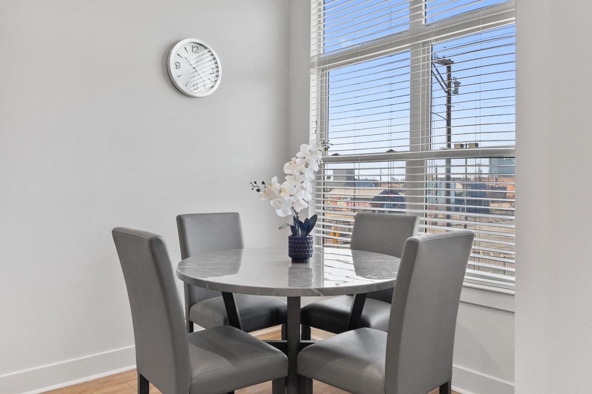 Apartment Modern Loft View Dallas